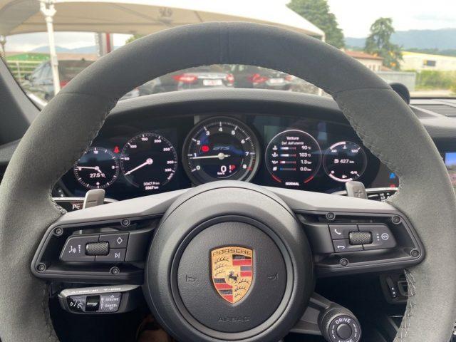 PORSCHE Targa 4 GTS