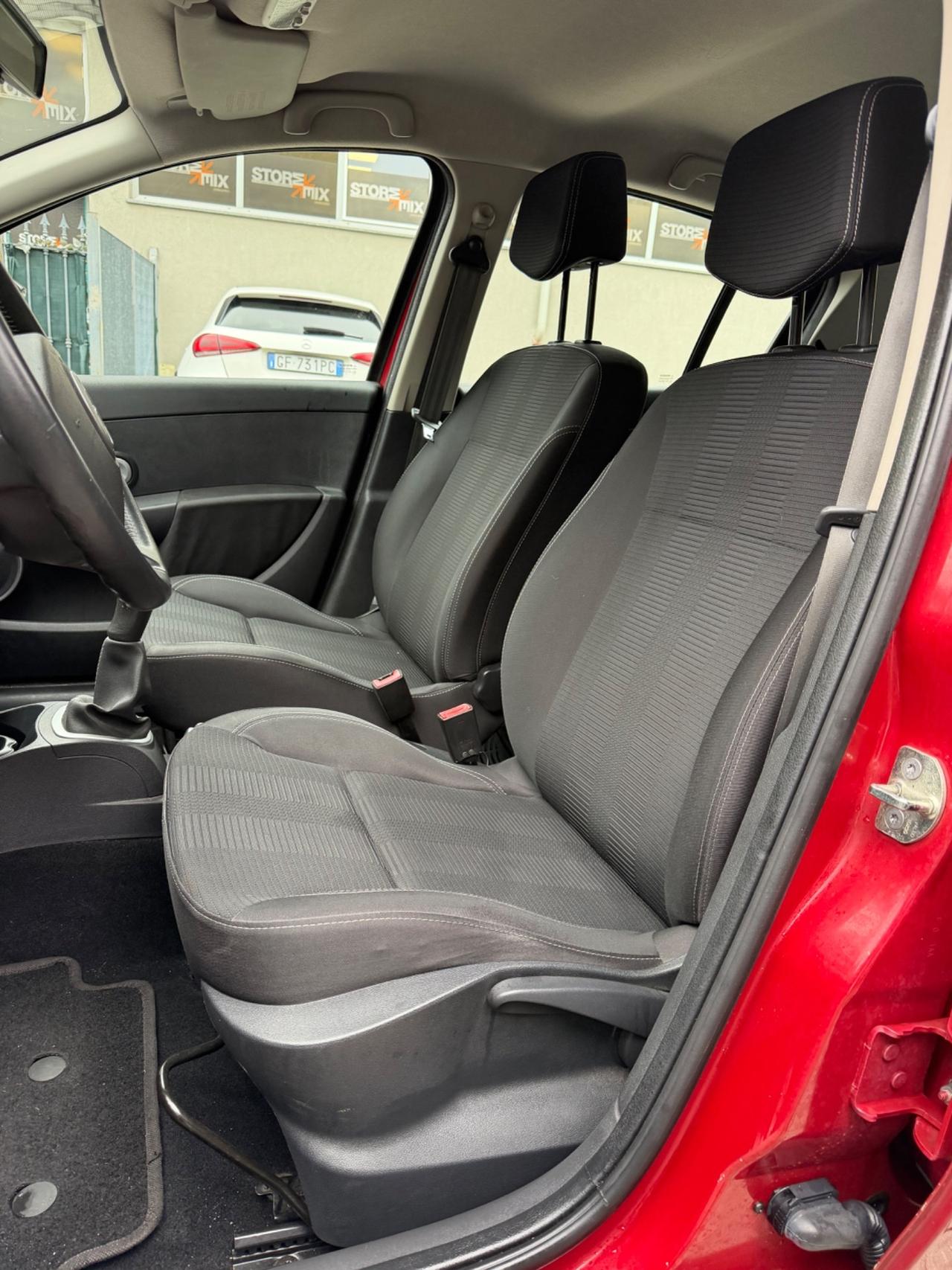 Renault Clio 1.2 Neopatentati Euro 5