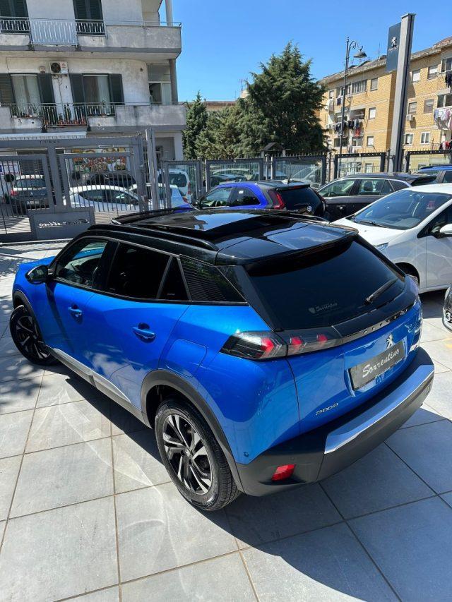 PEUGEOT 2008 BlueHDi 110 S&S GT + TETTO