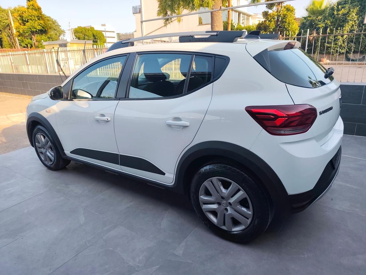 Dacia Sandero Stepway 1.0 TCe BENZINA E GPL DI SERIE