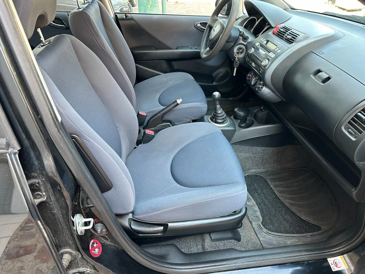 Honda Jazz 1.4 NEOPATENTATI (12 RATE)