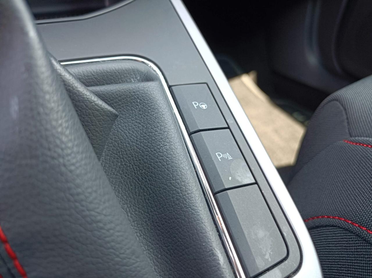Seat Arona 1.0 TGI FR