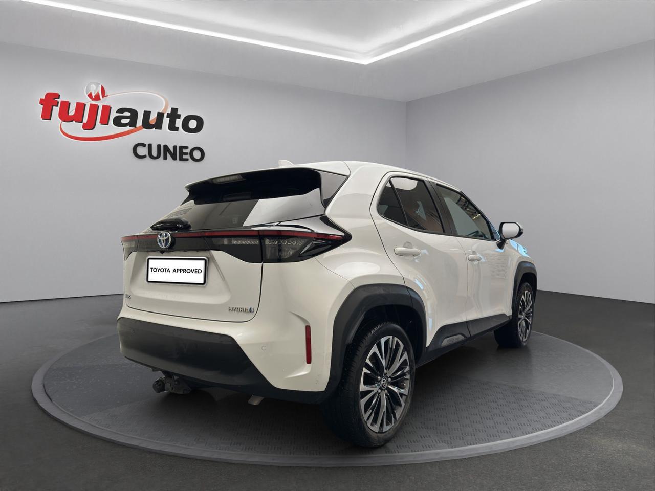 Toyota Yaris Cross 1.5h Lounge fwd 116cv e-cvt