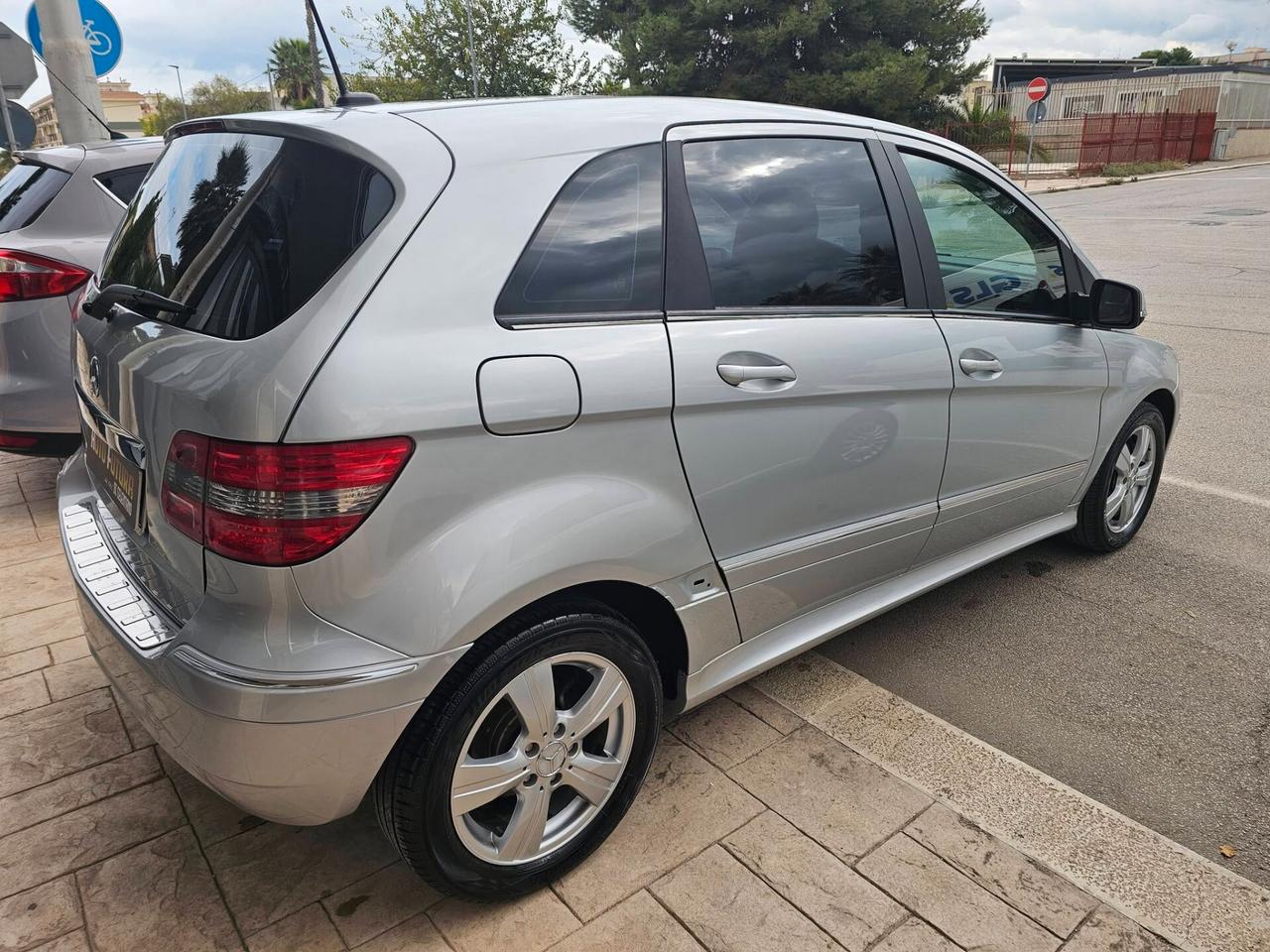 MERCEDES B180 CDI 109CV SPORT