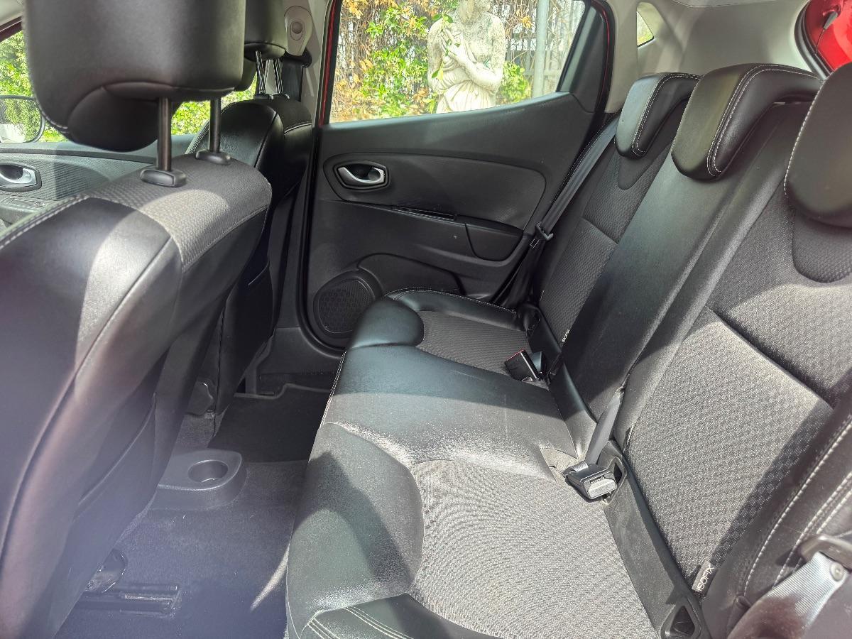RENAULT Clio TCe 12V 90CV GPL 5p. Moschino Int.