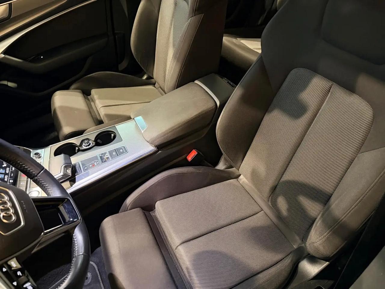 Audi A6 Avant 40 2.0 TDI S tronic Business Plus