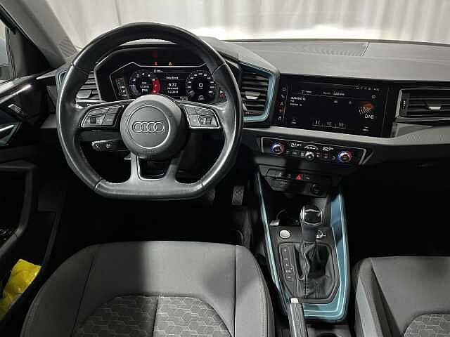 Audi A1 citycarver 30 TFSI Admired