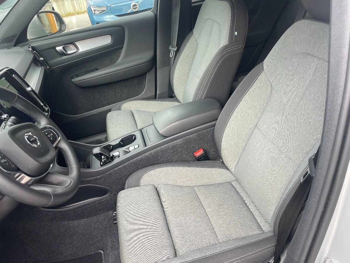 VOLVO - XC40 - B3 automatico Core