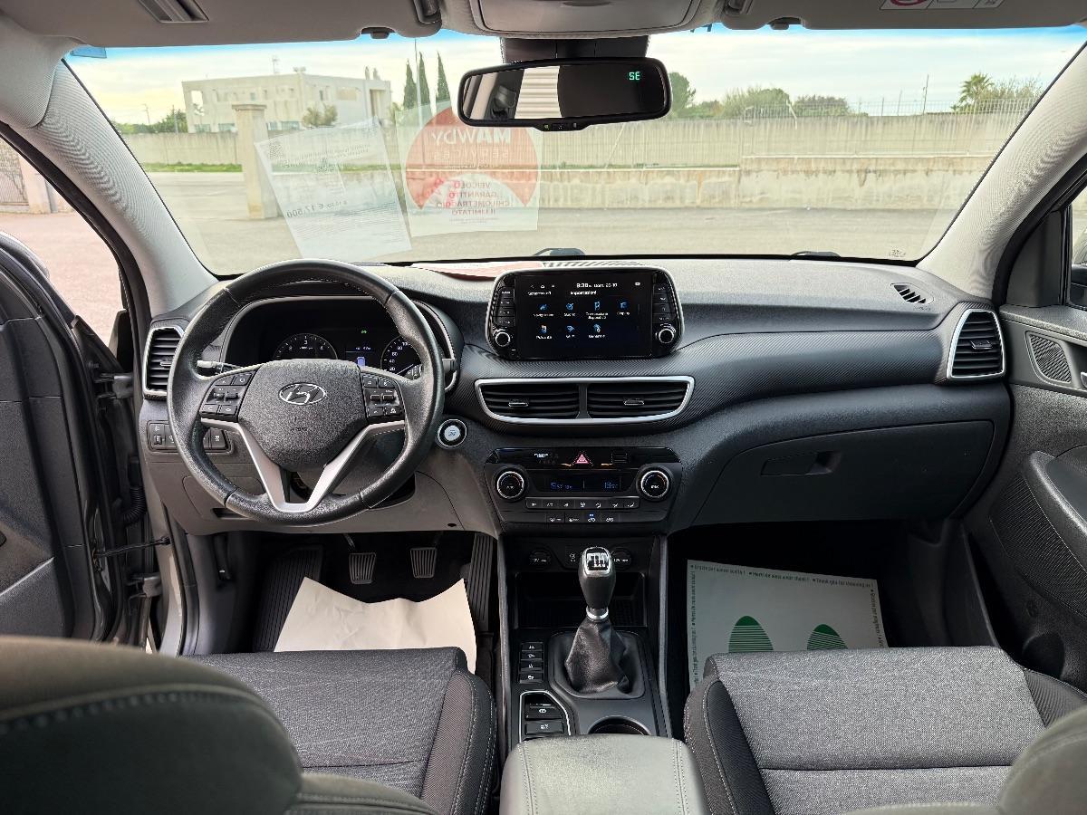 HYUNDAI TUCSON 1.6 CRDI EXELLENCE PREMIUM PACK 2WD 115 C.V.