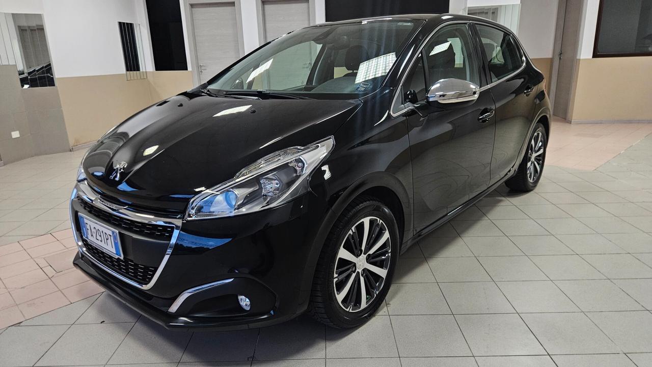 Peugeot 208 BlueHDi 75 5 porte Allure