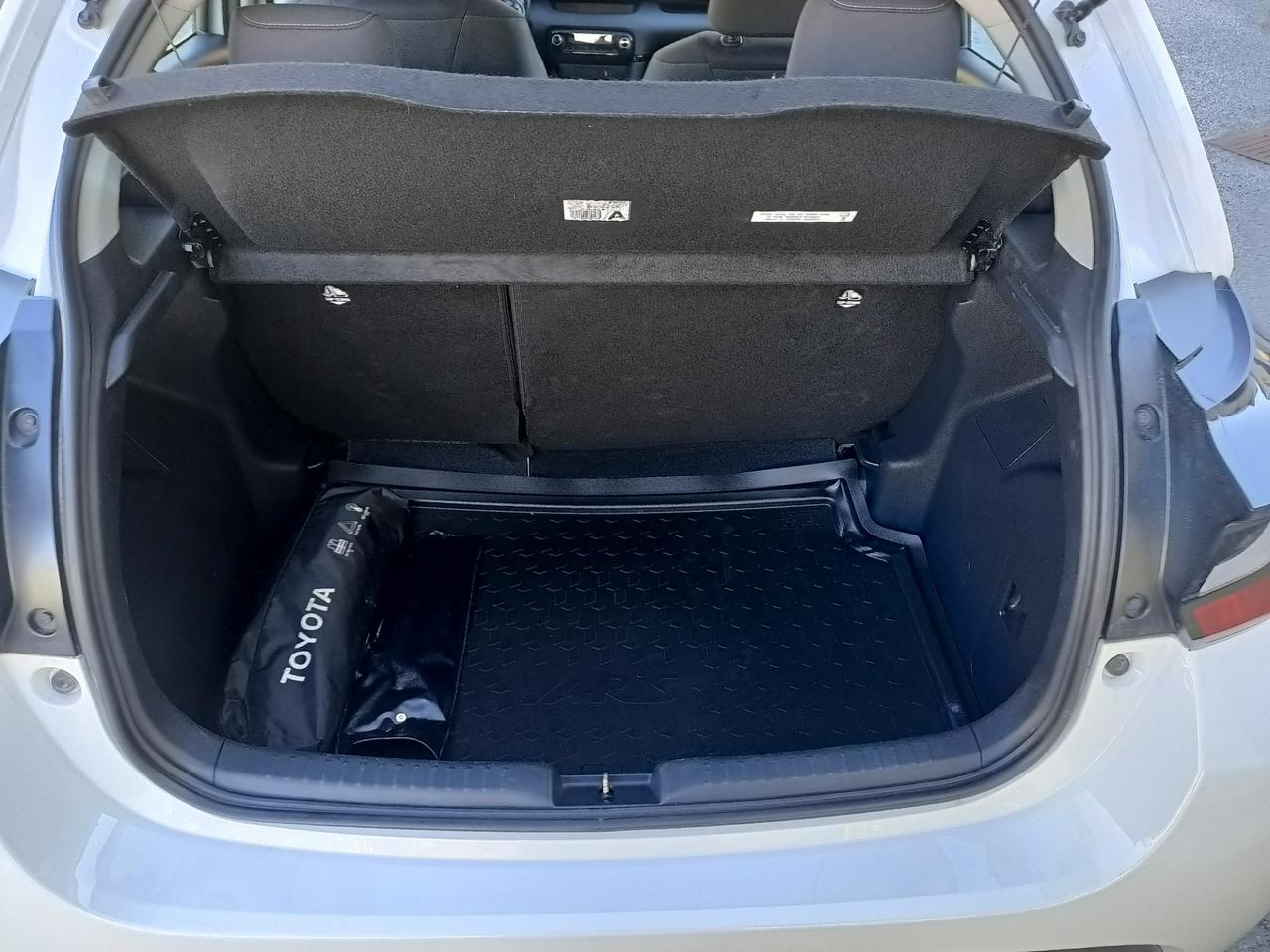 Toyota Yaris 1.5 Hybrid 5 porte Active