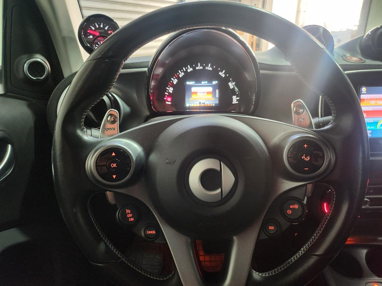 Smart ForTwo BRABUS 0.9 Turbo twinamic cabrio Xclusive