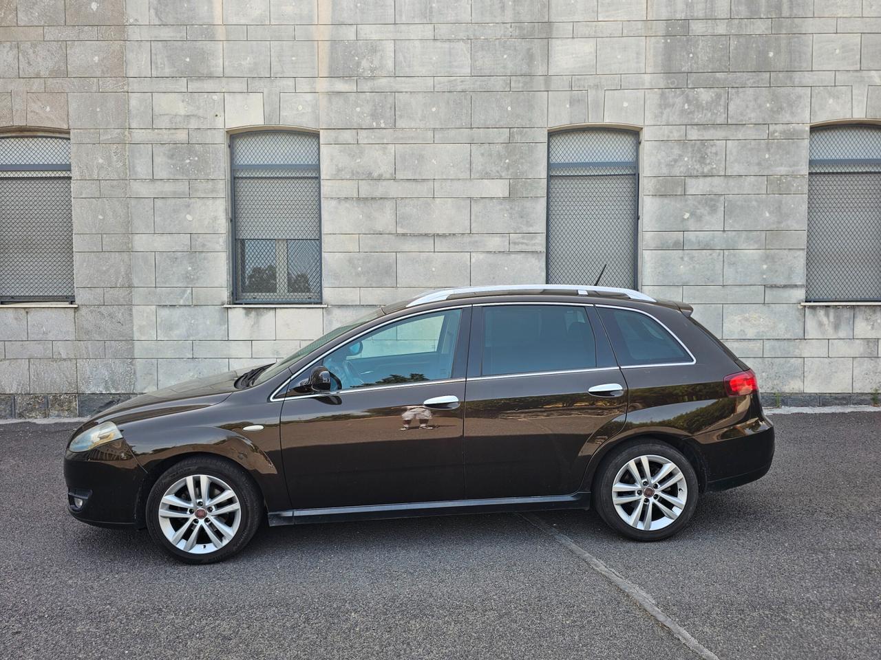 Fiat Croma 1.9 Multijet Emotion