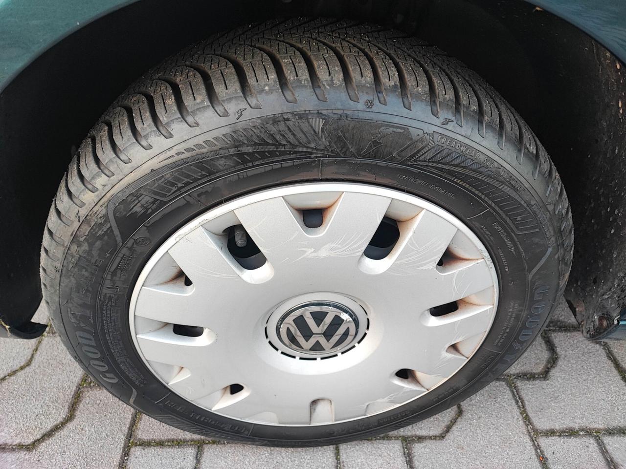 Volkswagen Polo 1.4 cat 5p. Comfortline uni-pro