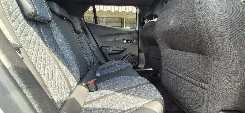 Peugeot 2008 2008 Hybrid 136 e-DCS6 Allure