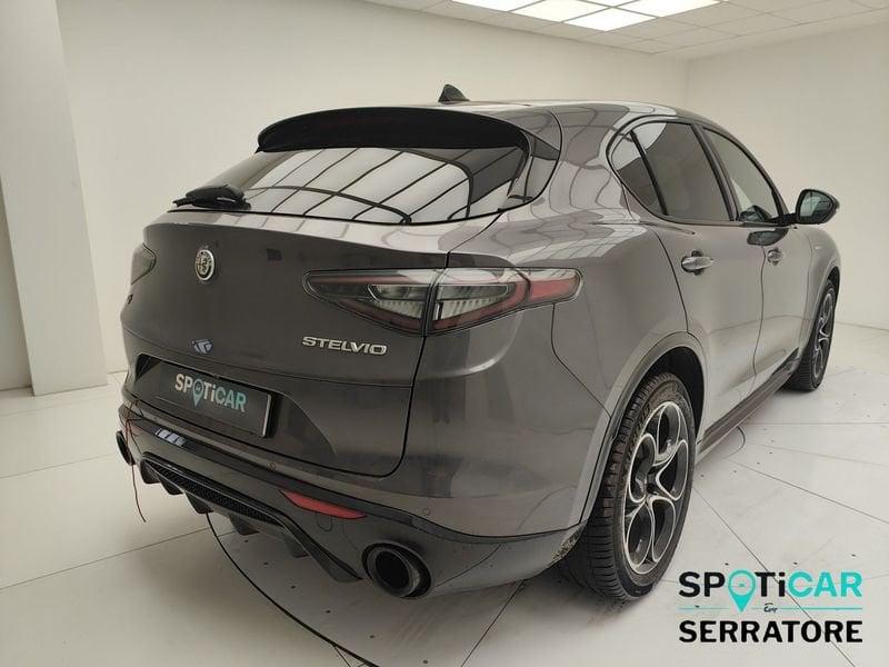 Alfa Romeo Stelvio 2023 2.2 t Veloce Q4 210cv auto