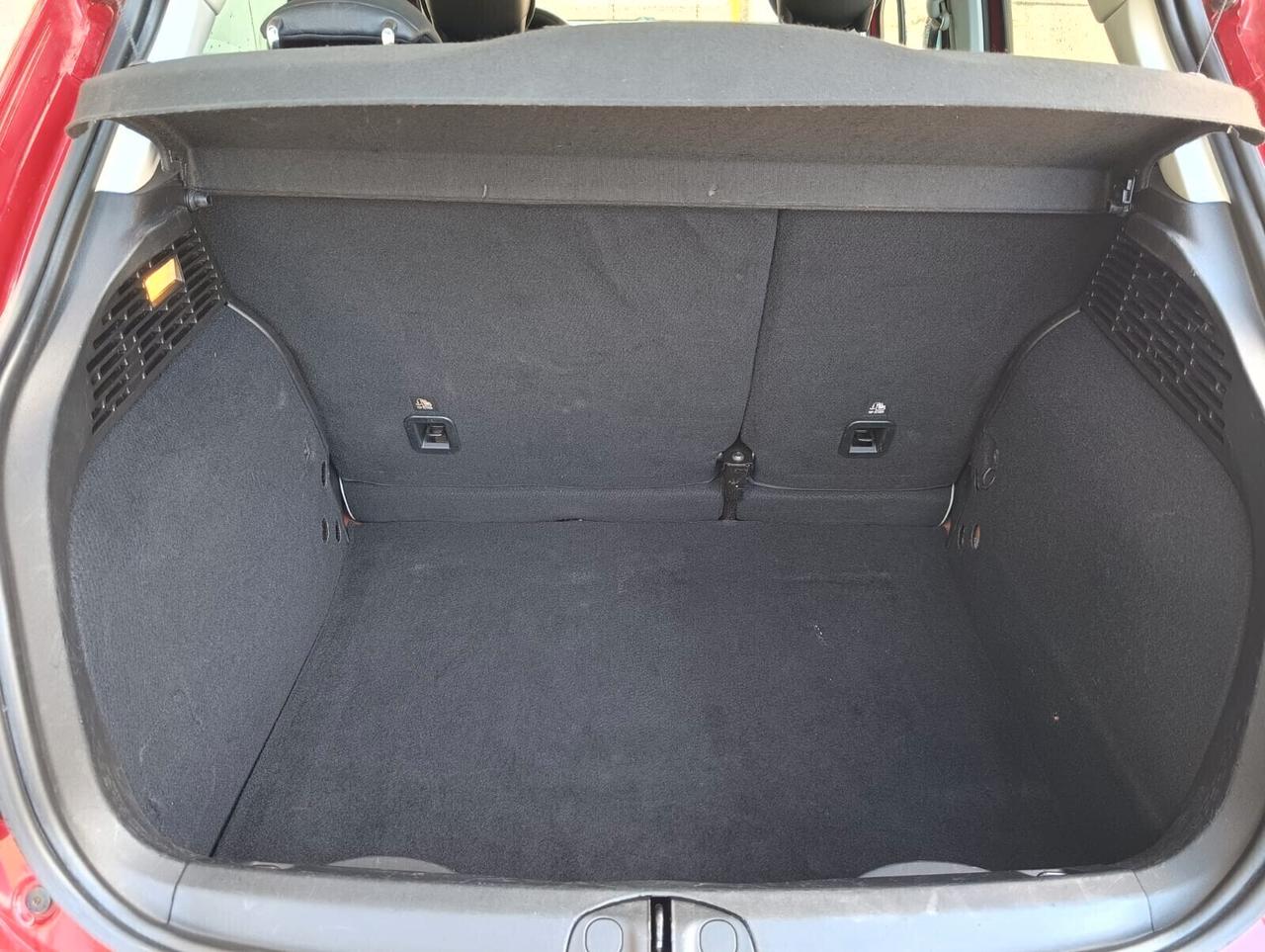 Opel Corsa 1.4 90CV GPL Tech 5 porte Advance