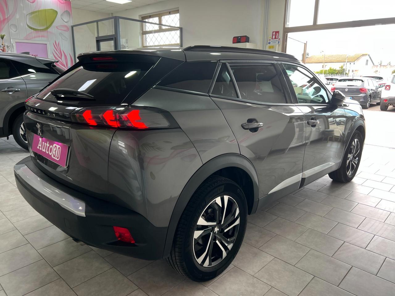 Peugeot 2008 PureTech 100 S&S Allure