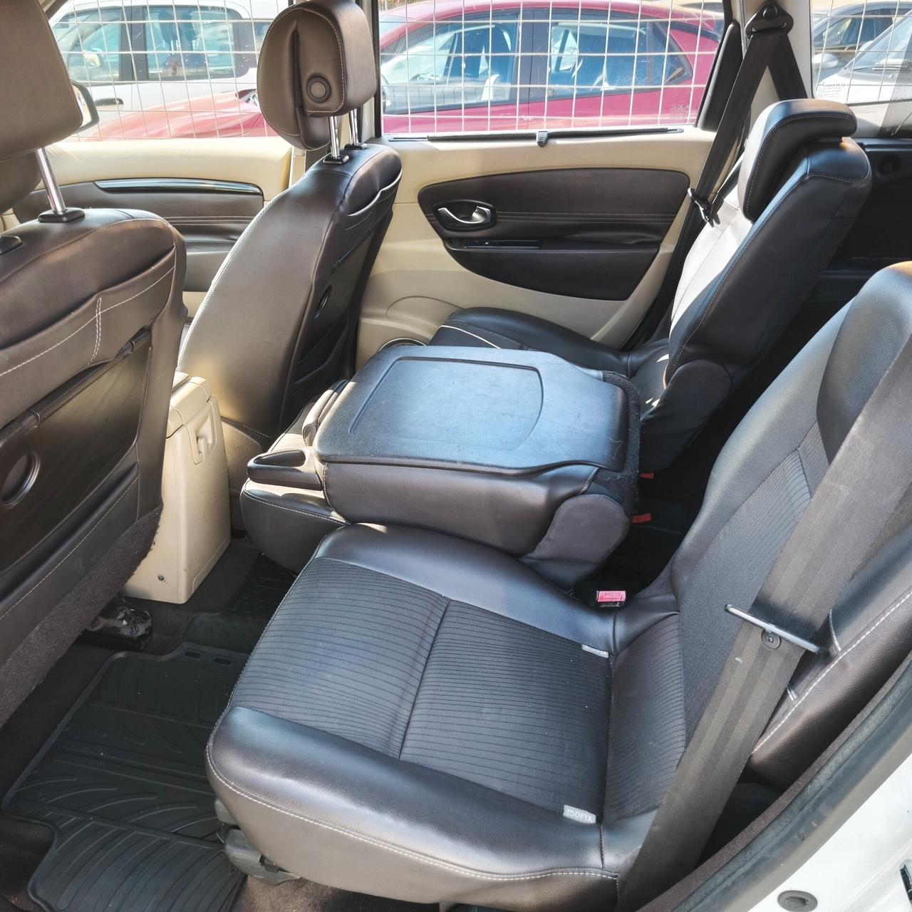 Renault Scenic Scénic 1.9 dCi 130CV Luxe 7 posti