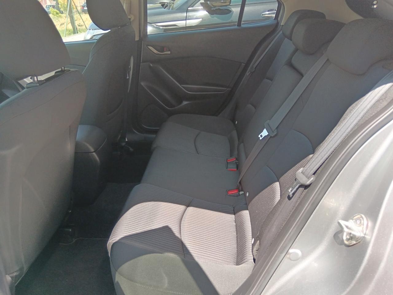 Mazda 3 1.5 SKYACTIV-D 105CV EXCEED