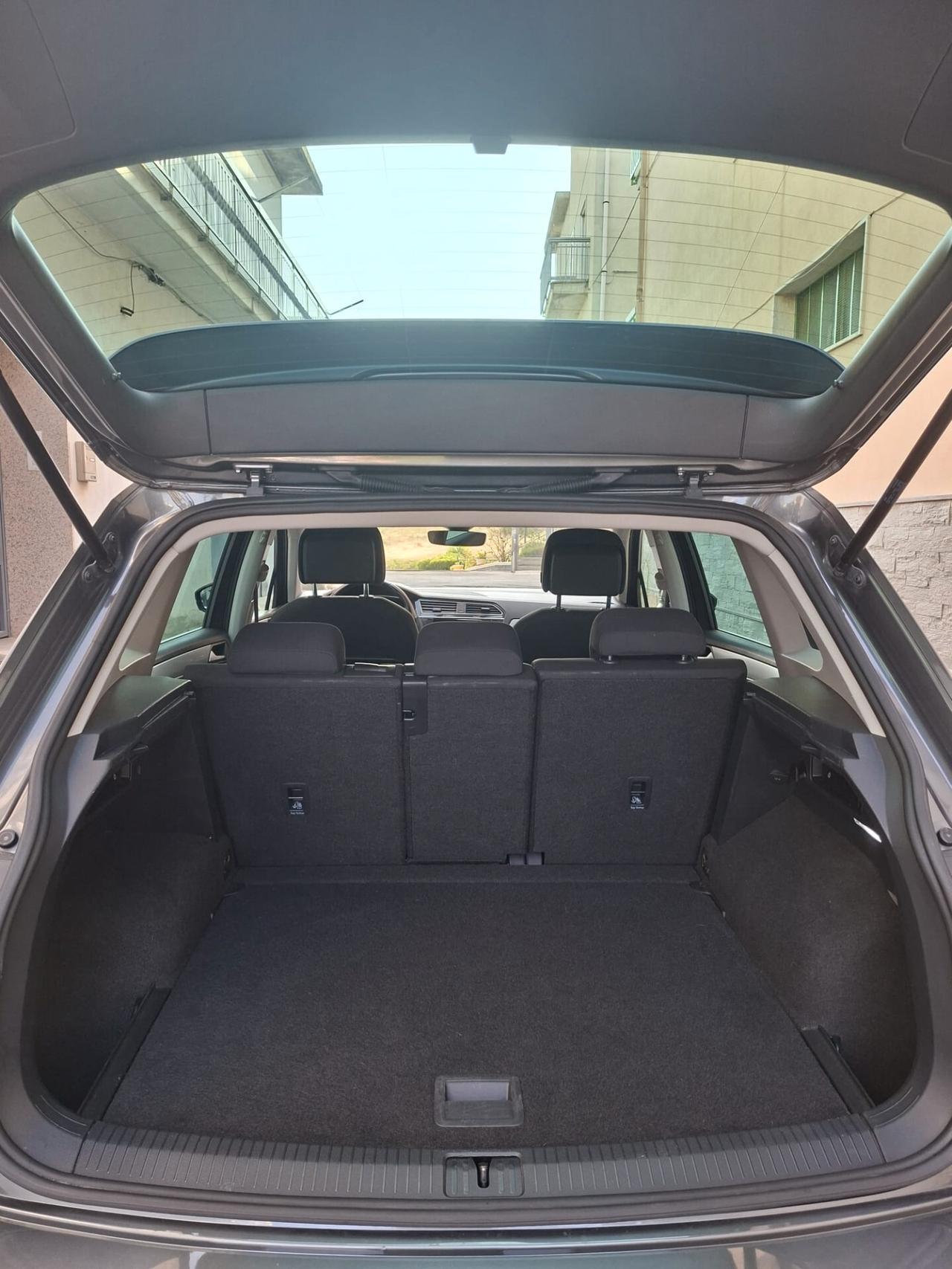 Volkswagen Tiguan 1.6 TDI SCR Business BlueMotion Technology