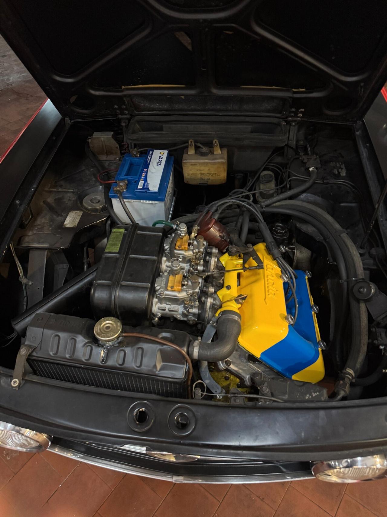 Lancia Fulvia rally (motore preparato)