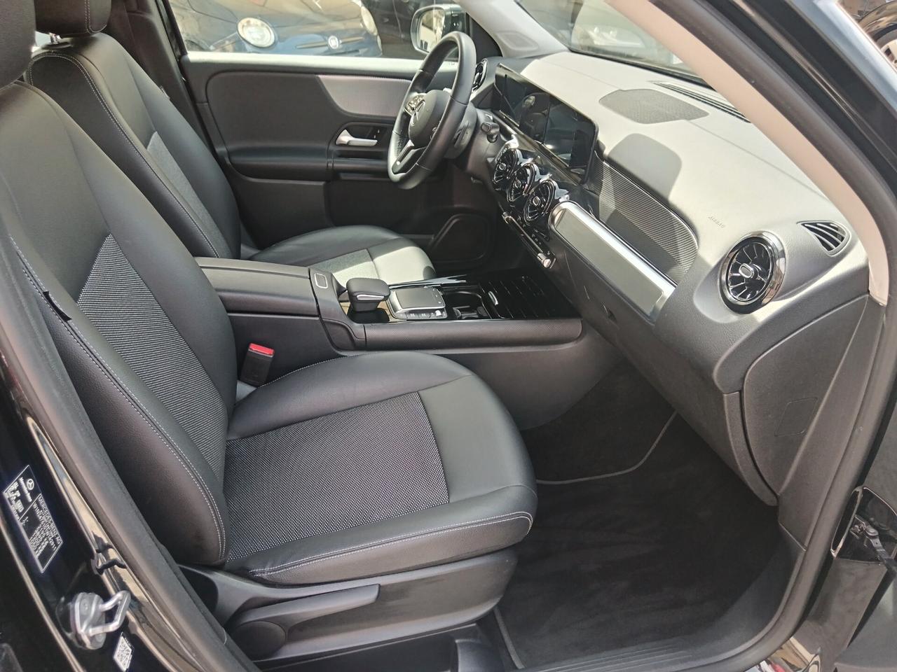 Mercedes-benz GLB 180 d Automatic Business