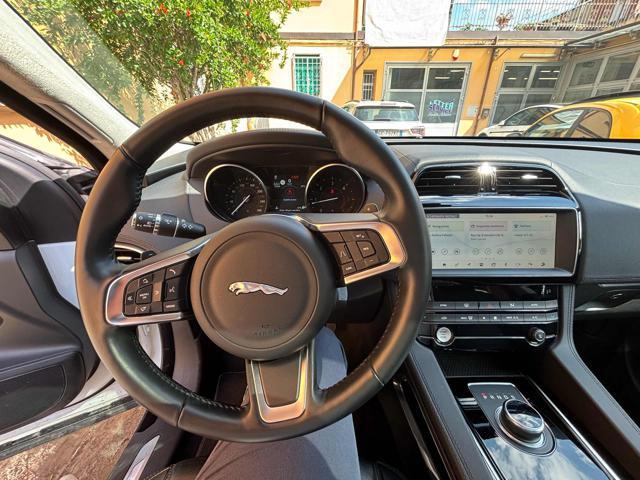 JAGUAR F-Pace 2.0 D 180 CV AWD aut. Prestige