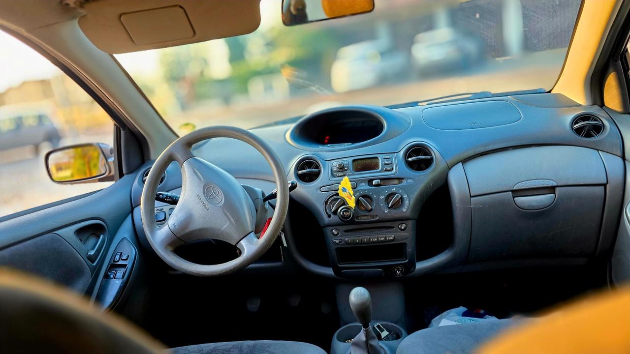 Toyota Yaris 1.0 anche NEOPATENTATI