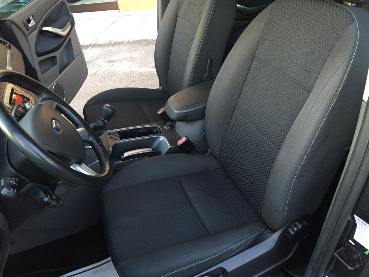 Ford C-Max Focus 1.6 TDCi (90CV) Titanium