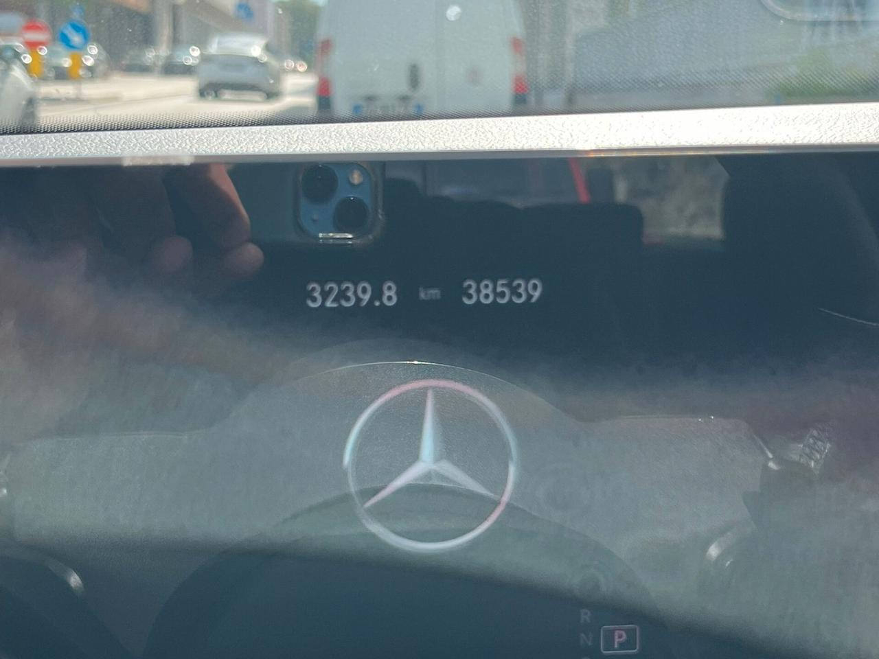 MERCEDES CLASSE A 180 BZ 136 CV BUSINESS AUTO 5P
