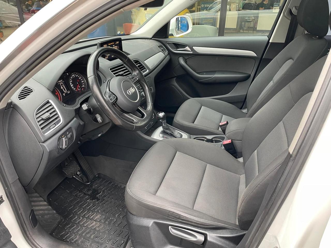 Audi Q3 2.0 TDI 150 CV quattro Business