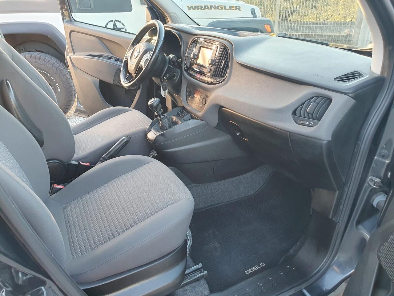 Fiat Doblò 7 p. 1.4 T-Jet 16V Natural Power Lounge