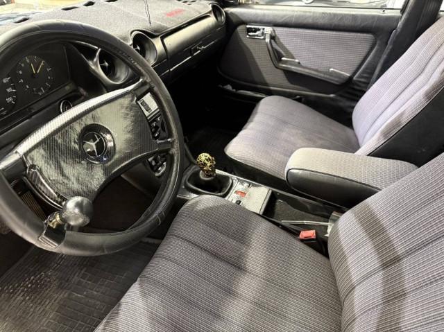 Mercedes Classe E - W123 Berlina 200