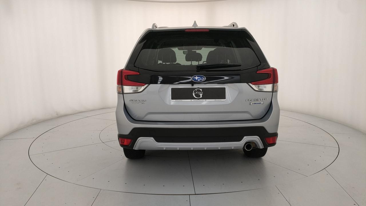 SUBARU Forester 2.0i e-boxer Style lineartronic