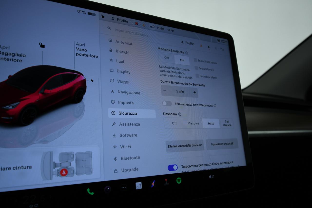 TESLA Model Y Performance Dual Motor awd +AUTOPILOT
