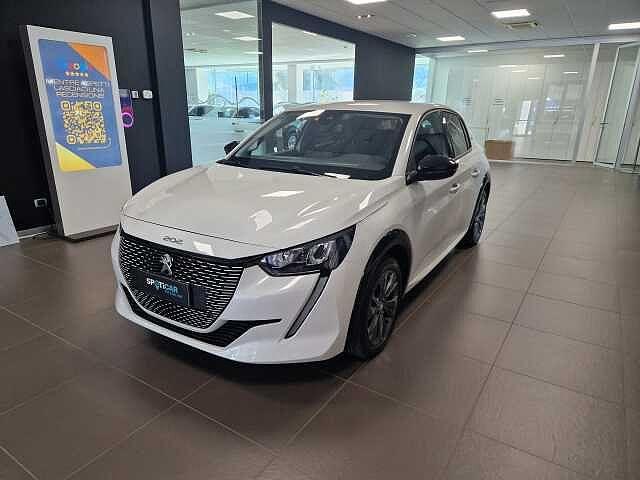 Peugeot 208 motore elettrico 136 CV 5 porte Allure Pack