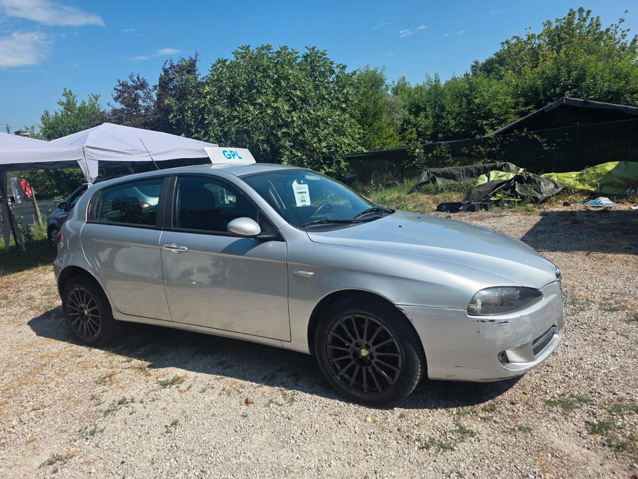 Alfa Romeo 147 GPL neopatentati