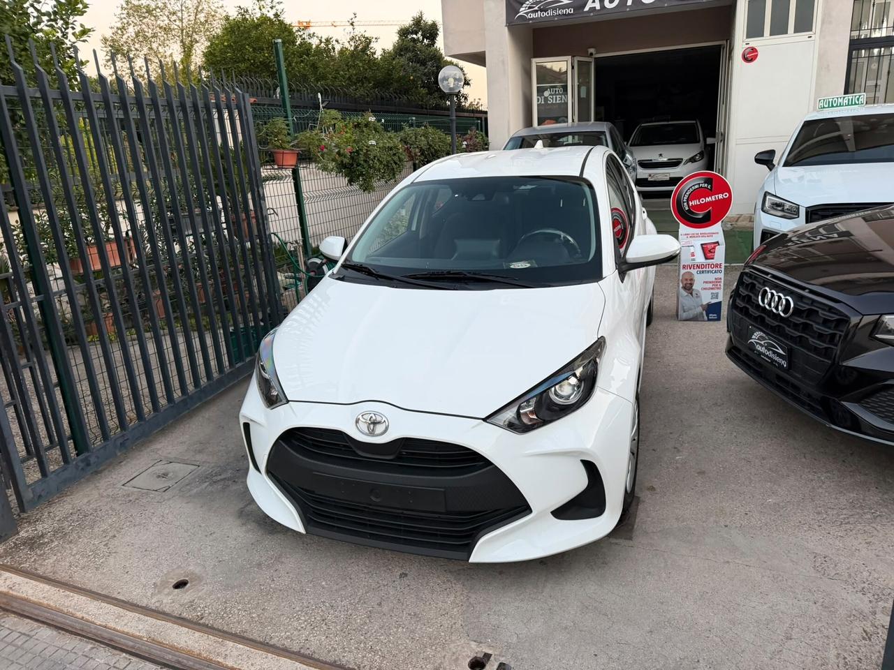 Toyota Yaris 1.0 benzina