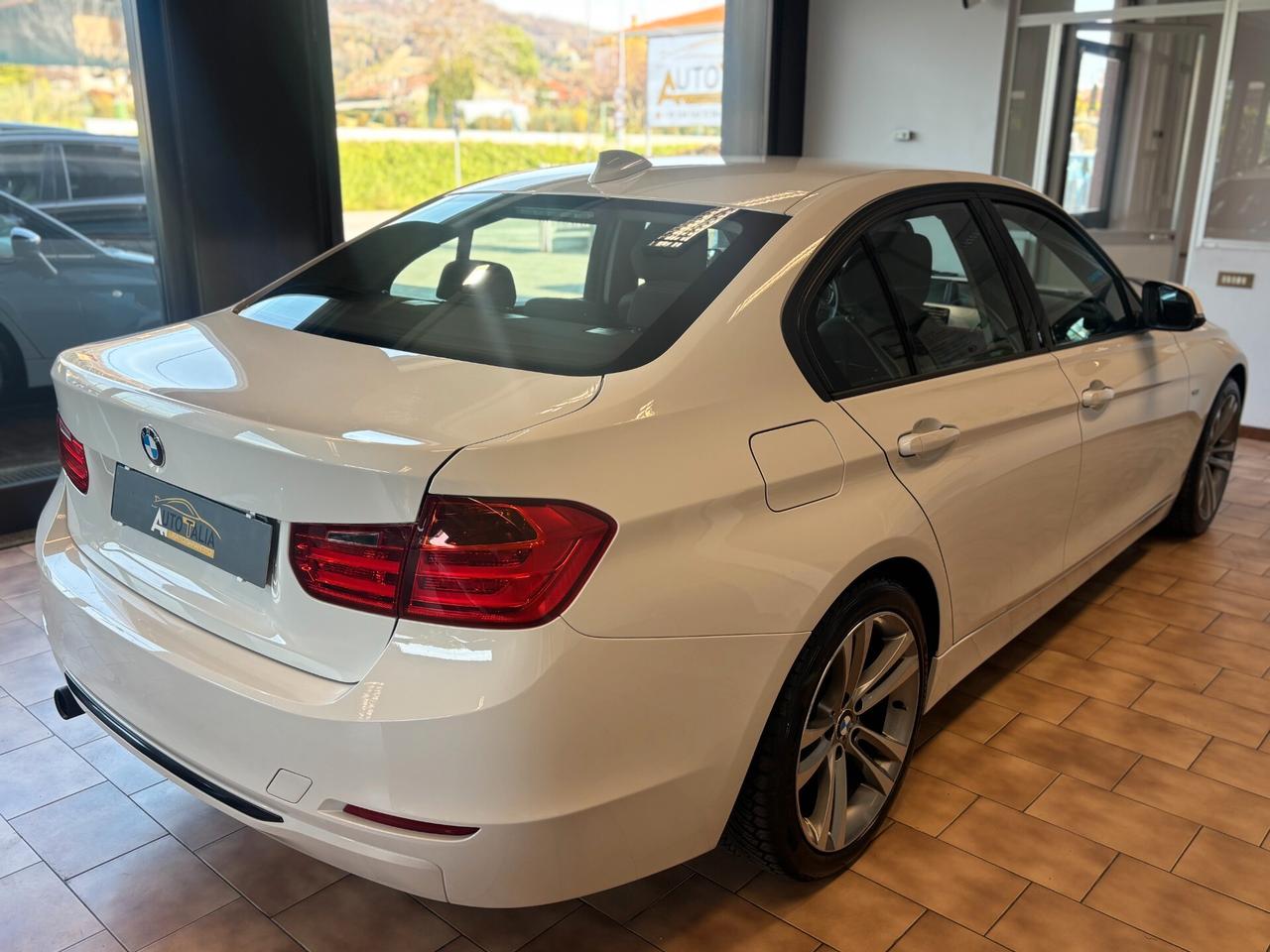 BMW 320 D Sport*TAGLIANDI CERTIFICATI*