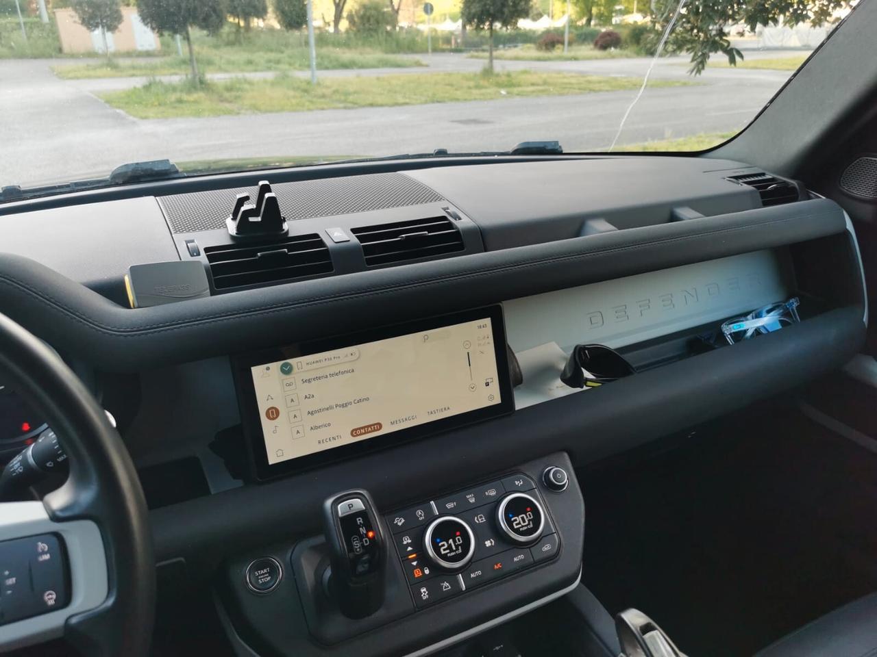 Land Rover Defender 110 3.0D I6 300 CV AWD Auto SE