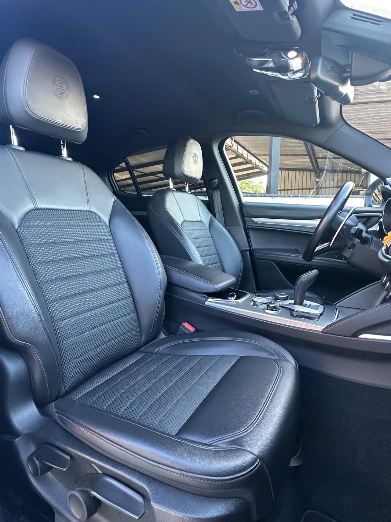Alfa Romeo Stelvio 2.2 Turbodiesel 190 CV AT8 Q4 Sprint