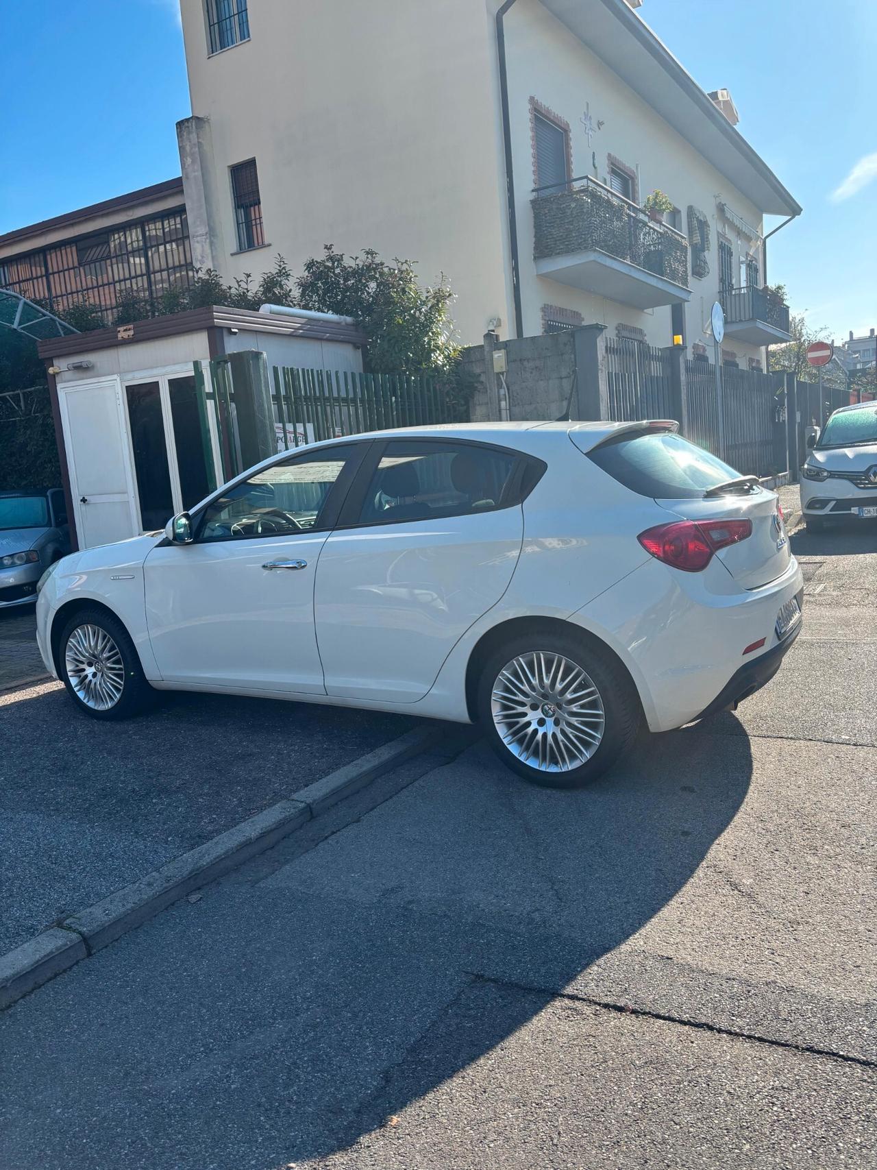 Alfa Romeo Giulietta 1.4 Turbo 120 CV Distinctive