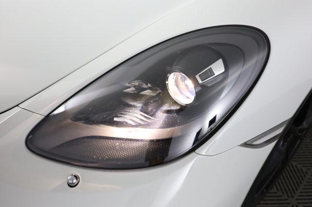 PORSCHE 718 718 Boxster