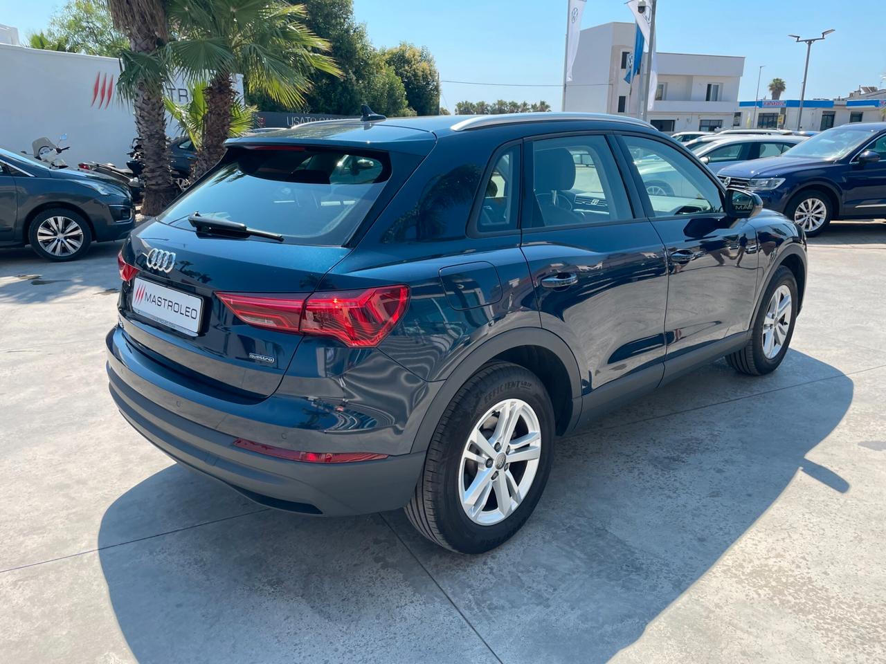 Audi Q3 40 TDI quattro S tronic Business