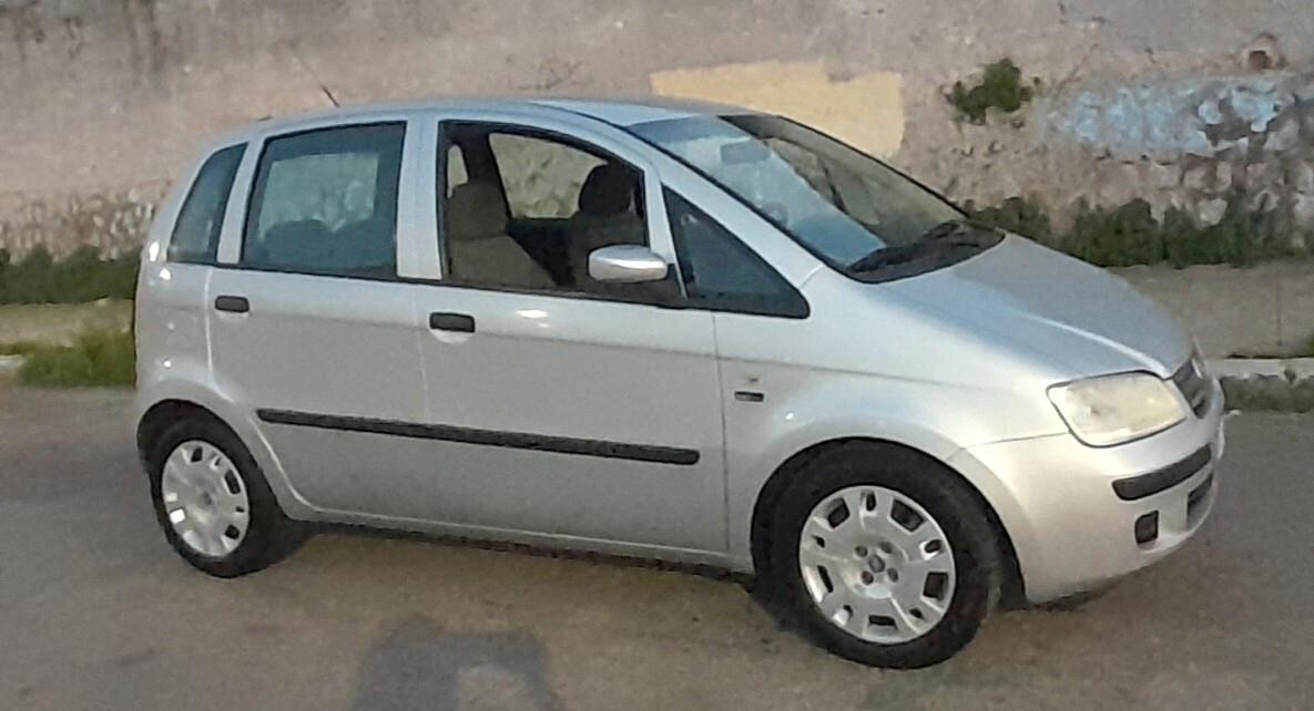 Fiat Idea 1.3 Multijet 16V 70 CV BlackLabel