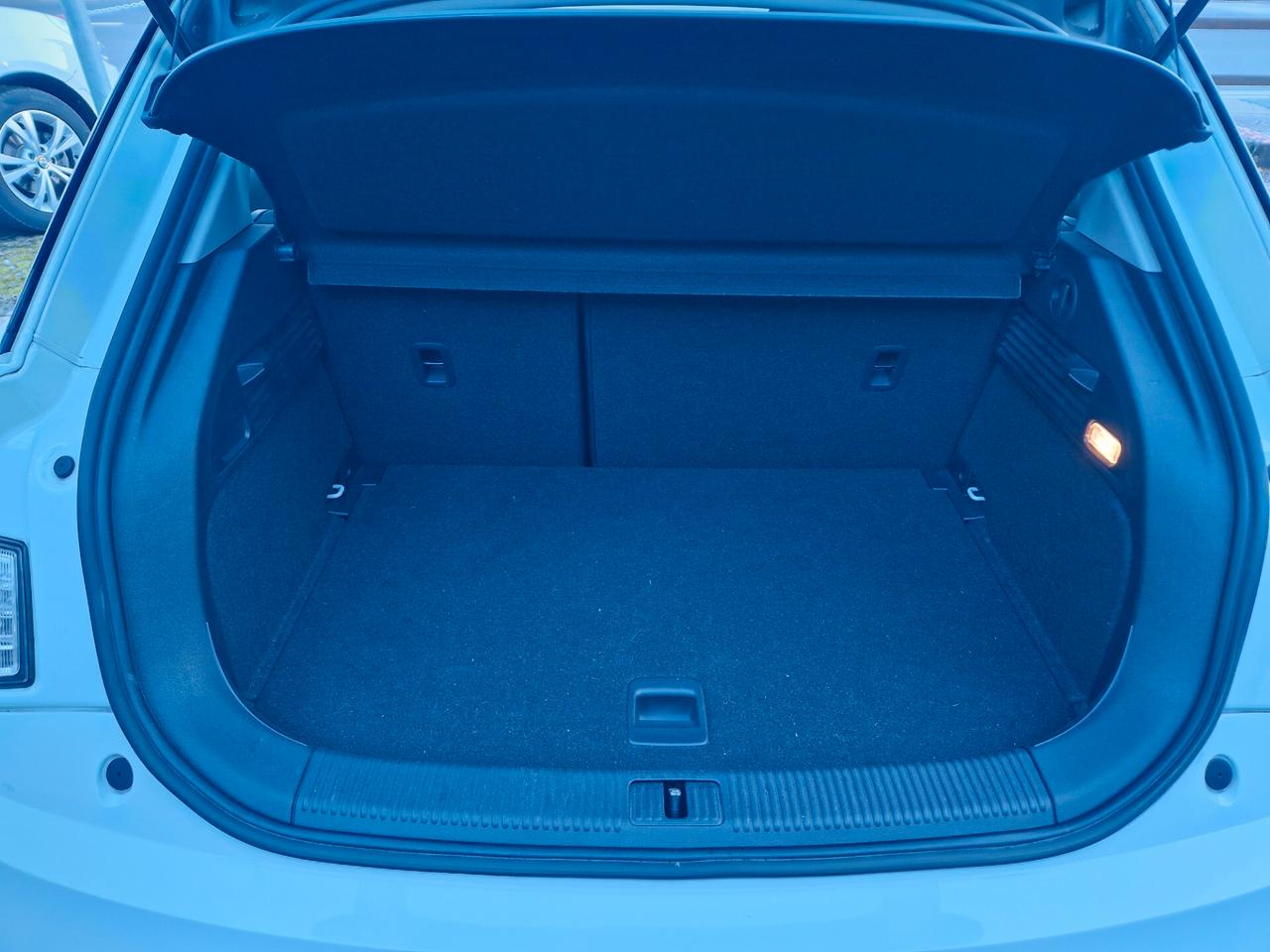 Audi A1 1.0 82CV "54.600 km" Bluetooth, Clima, Start&Stop