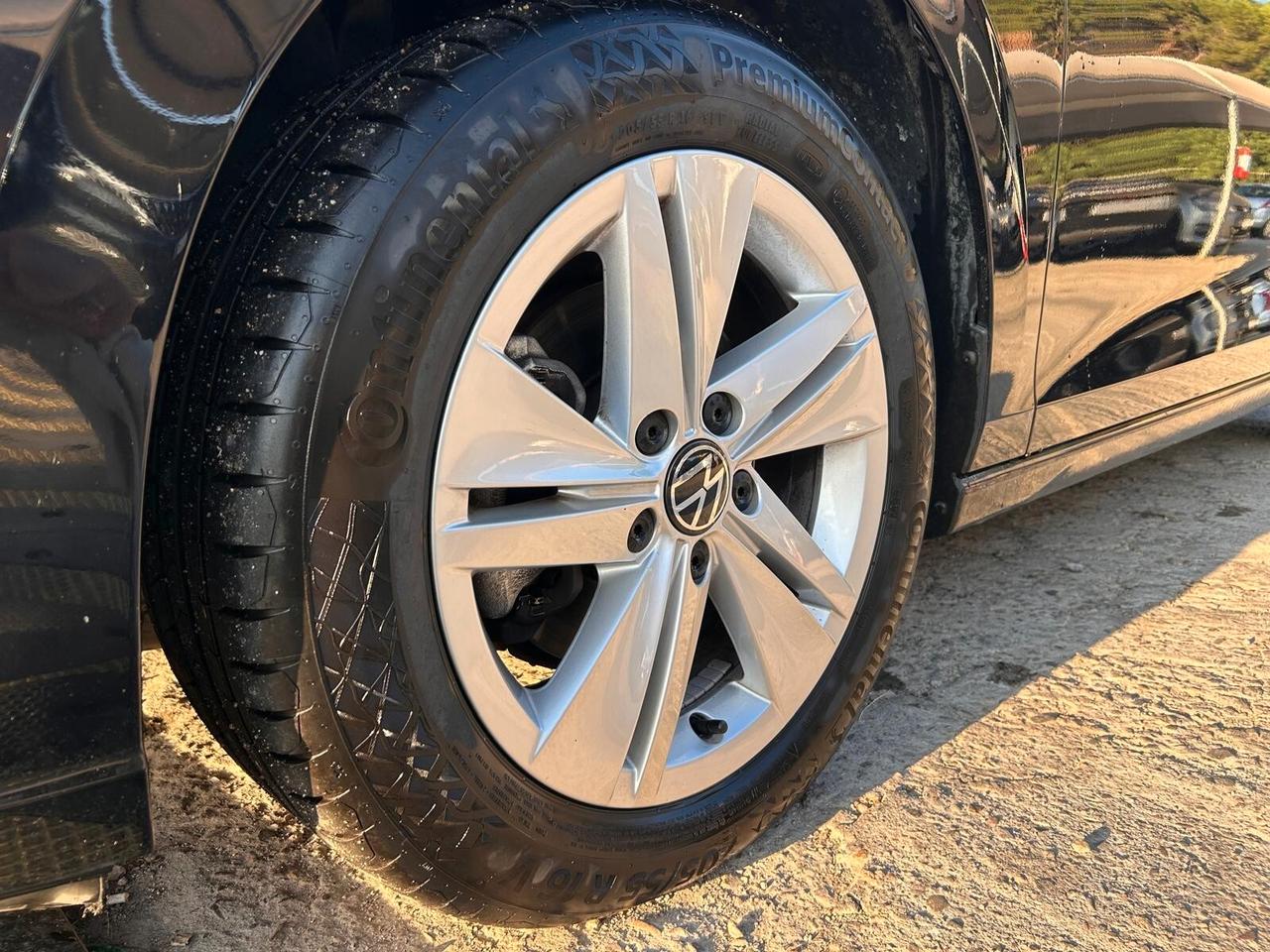 Volkswagen Golf 2.0 TDI SCR Style IVA ESPOSTA
