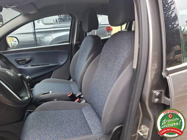 LANCIA Ypsilon 1.0 FireFly 5 porte S&S Hybrid Gold