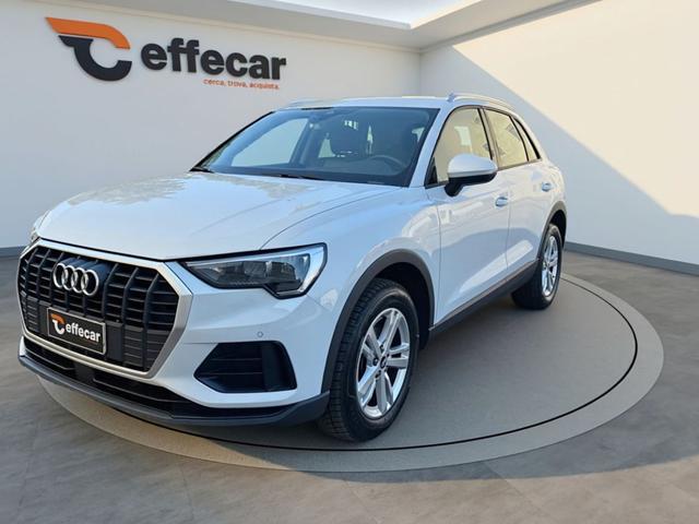 AUDI Q3 35 TDI S tronic Business